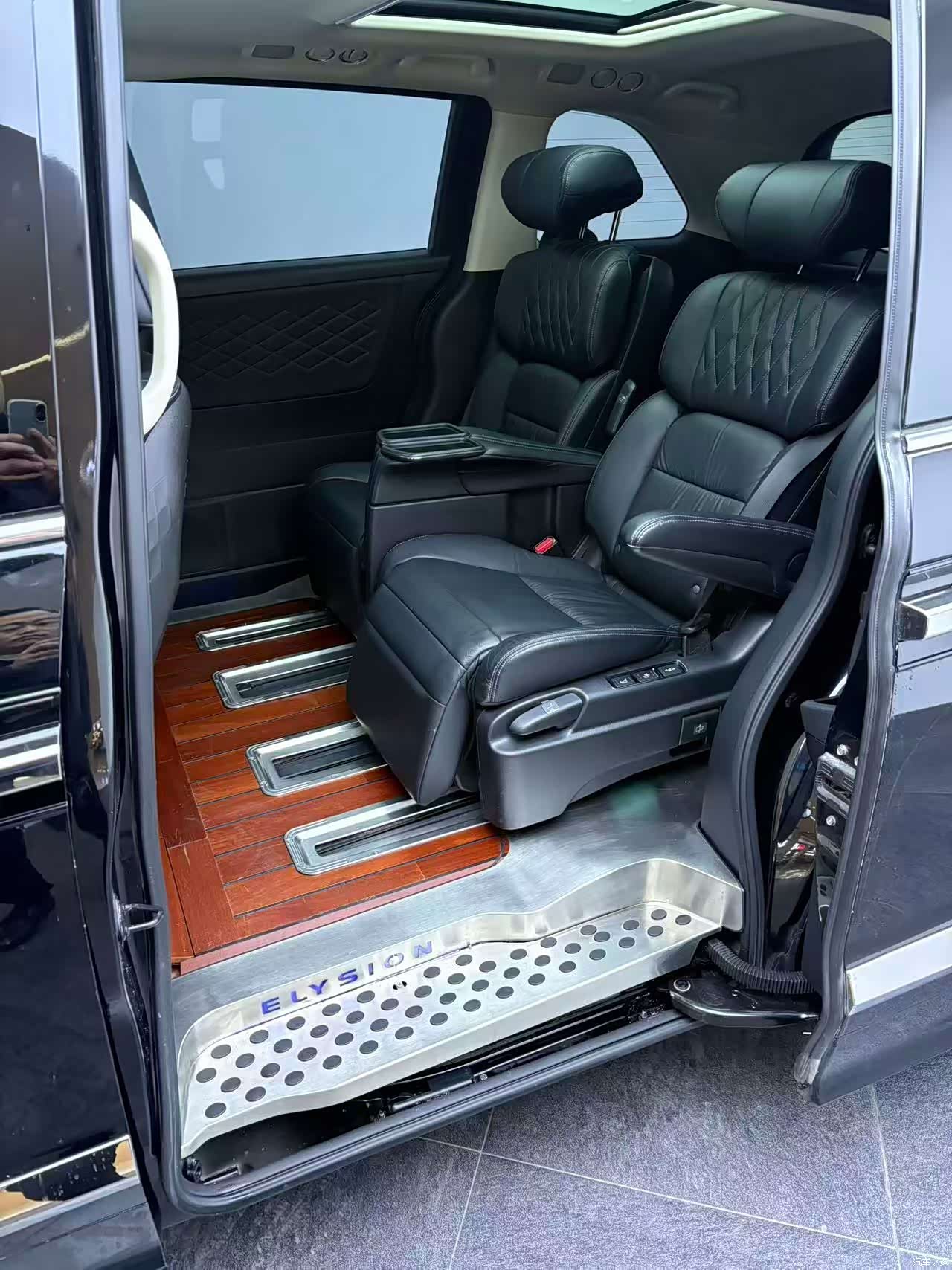 Honda Elysion, 2021 8