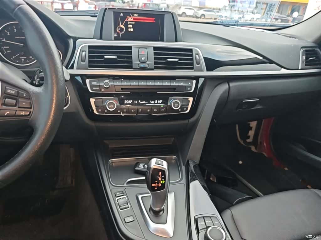 BMW 3 Series, 2017 13