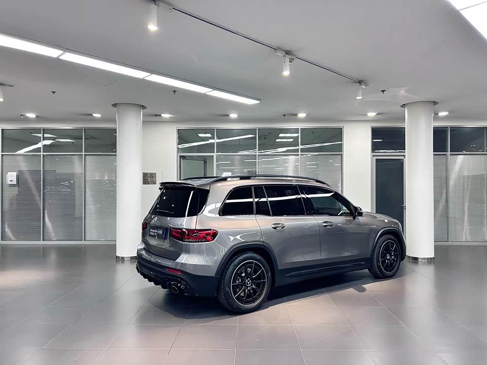 Mercedes-Benz GLB AMG