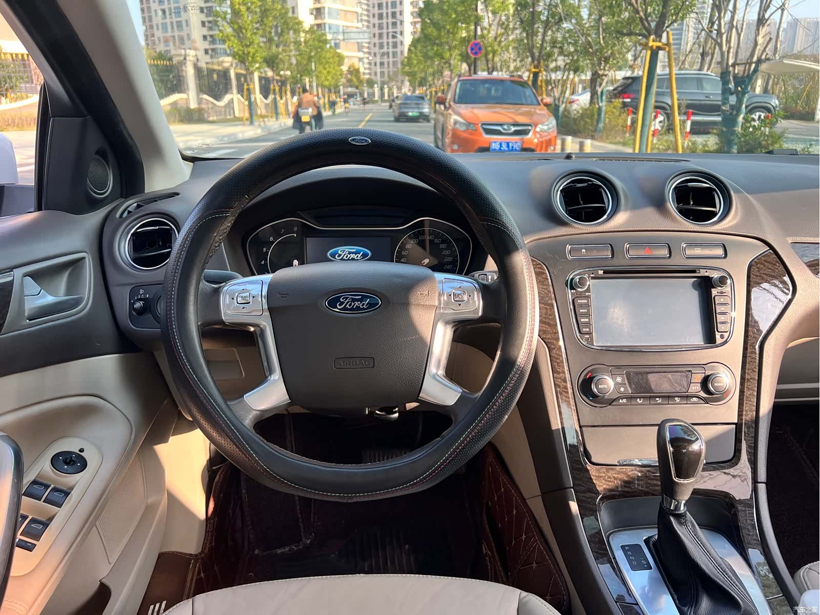 Ford Mondeo, 2013 9