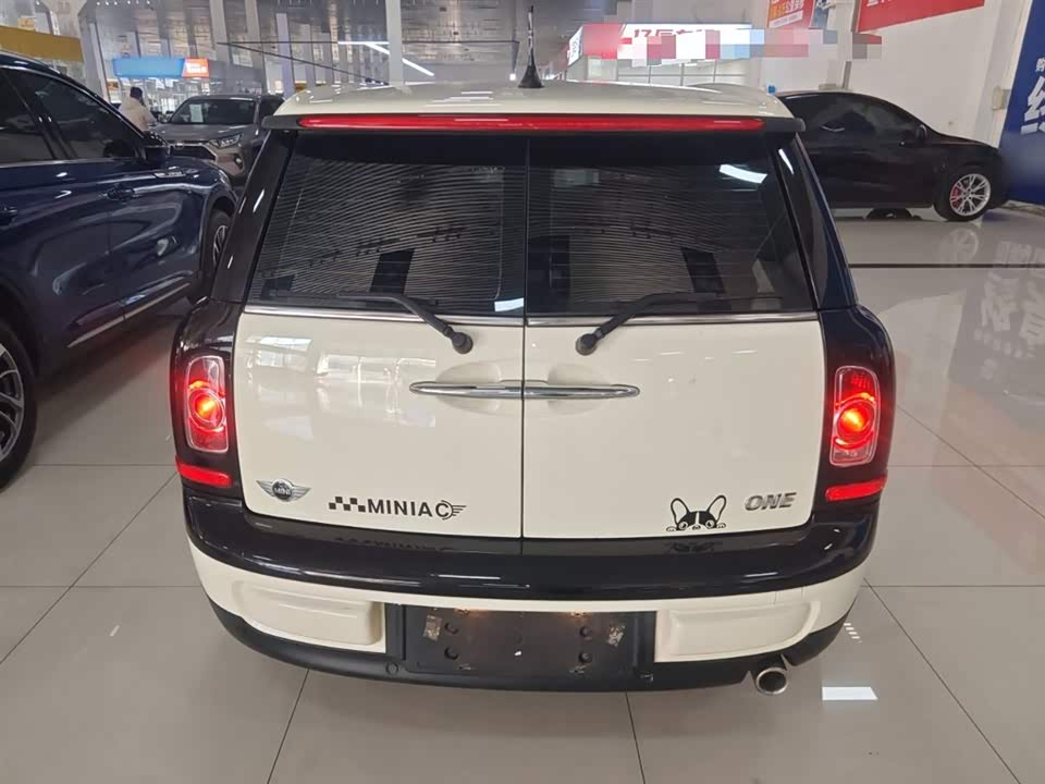 MINI CLUBMAN
