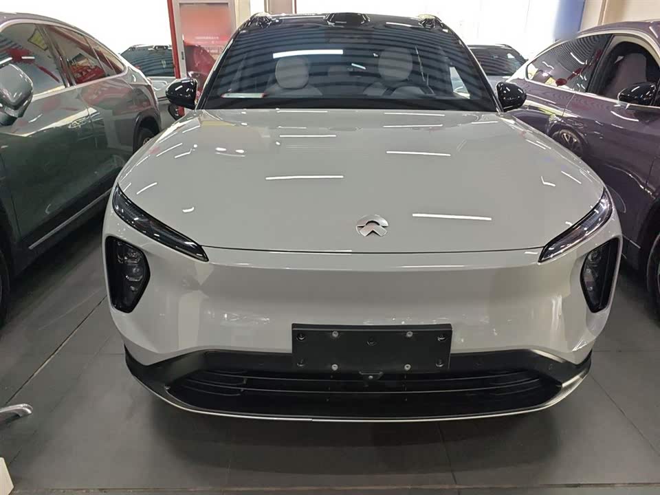 NIO ES6