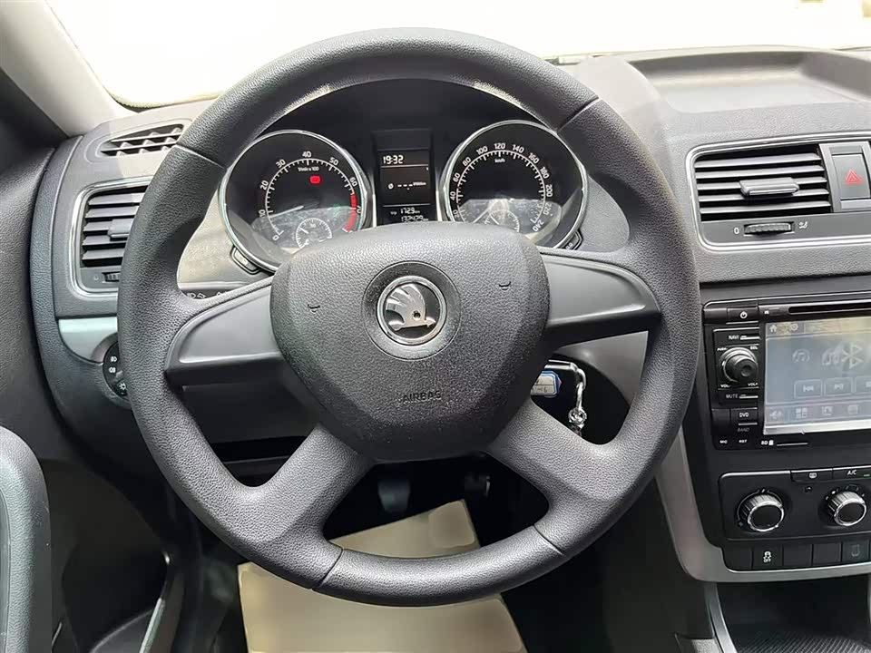 Skoda Yeti Skoda Yeti