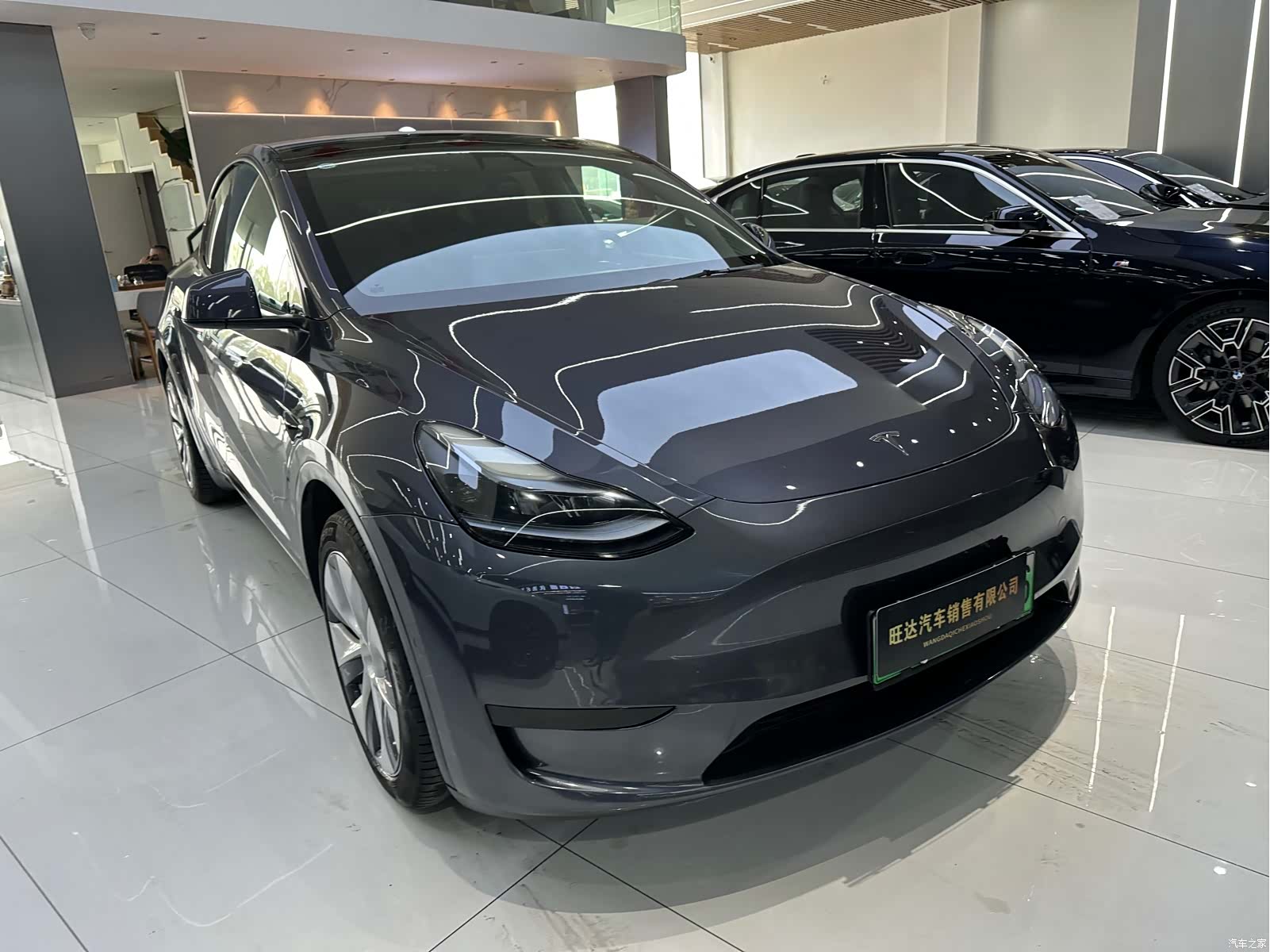 Tesla Model Y, 2023 3
