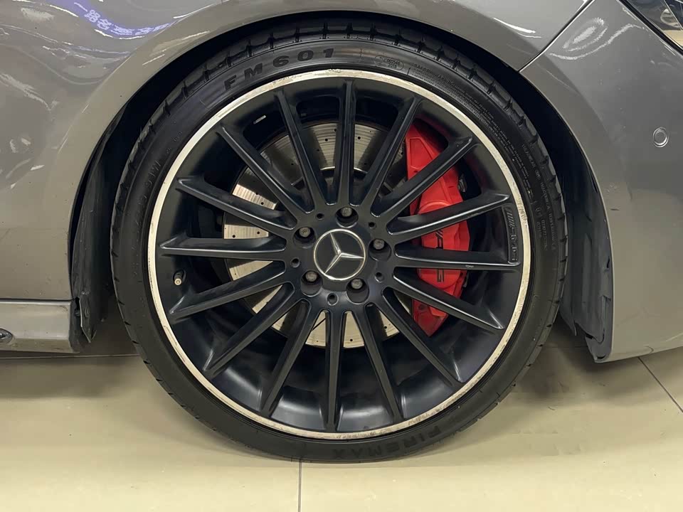 Mercedes-Benz CLA AMG