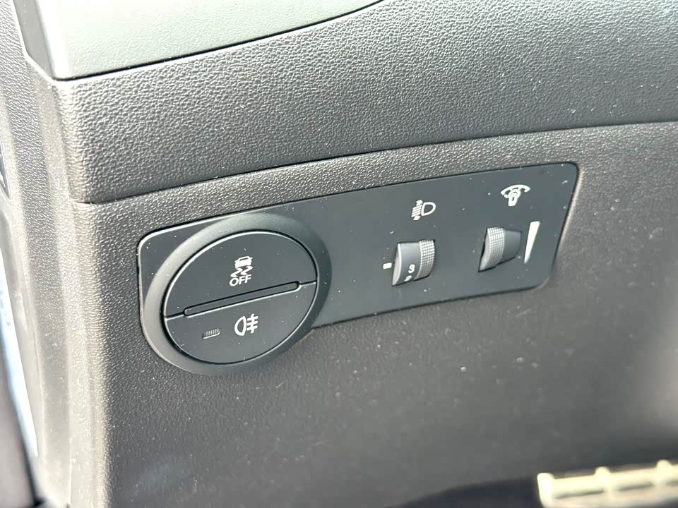 Hyundai Lawns-Coolpad