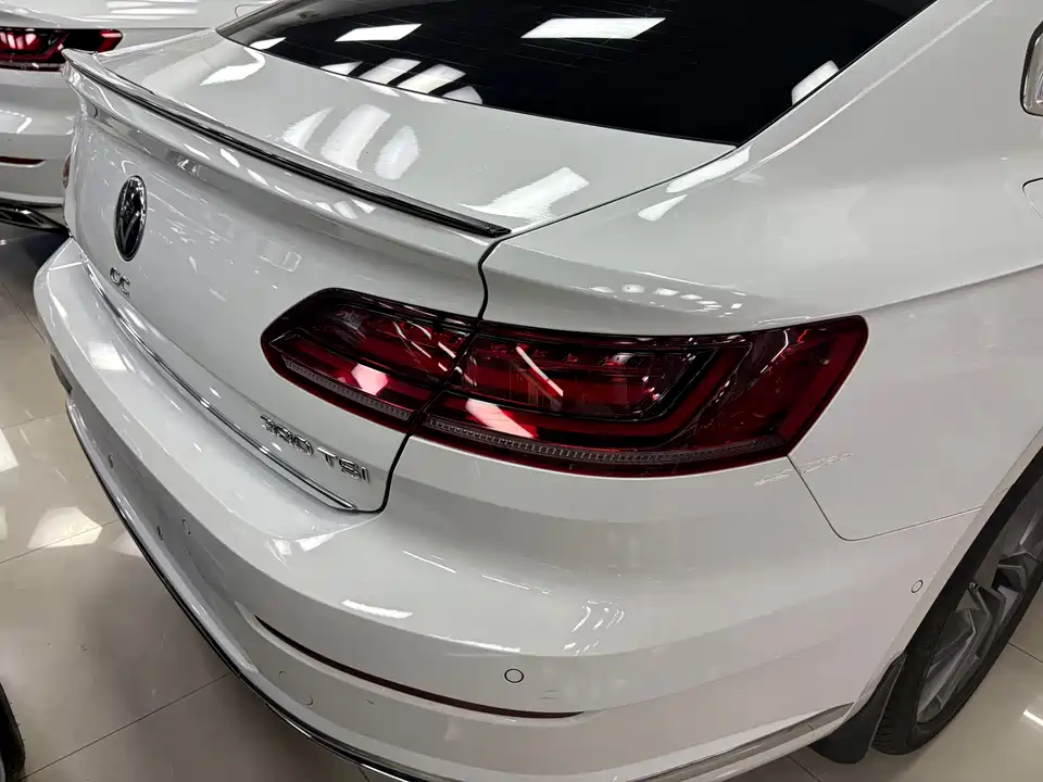 Volkswagen CC