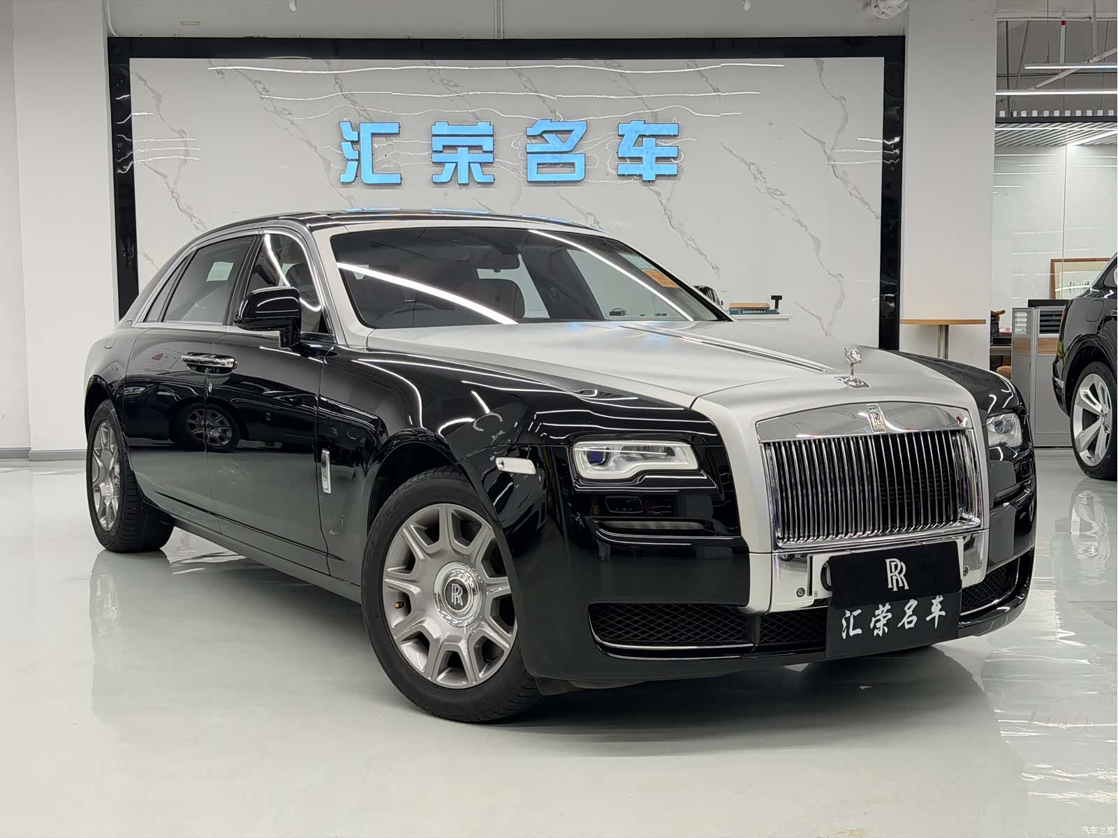 Rolls-Royce Ghost, 2015 3