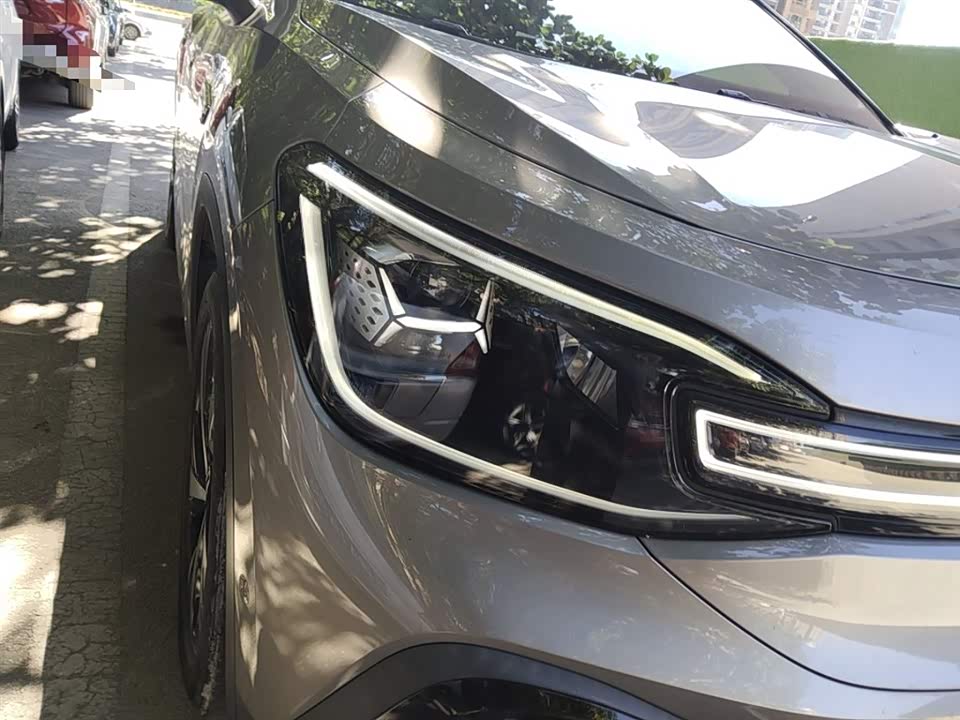 Volkswagen ID.6 CROZZ