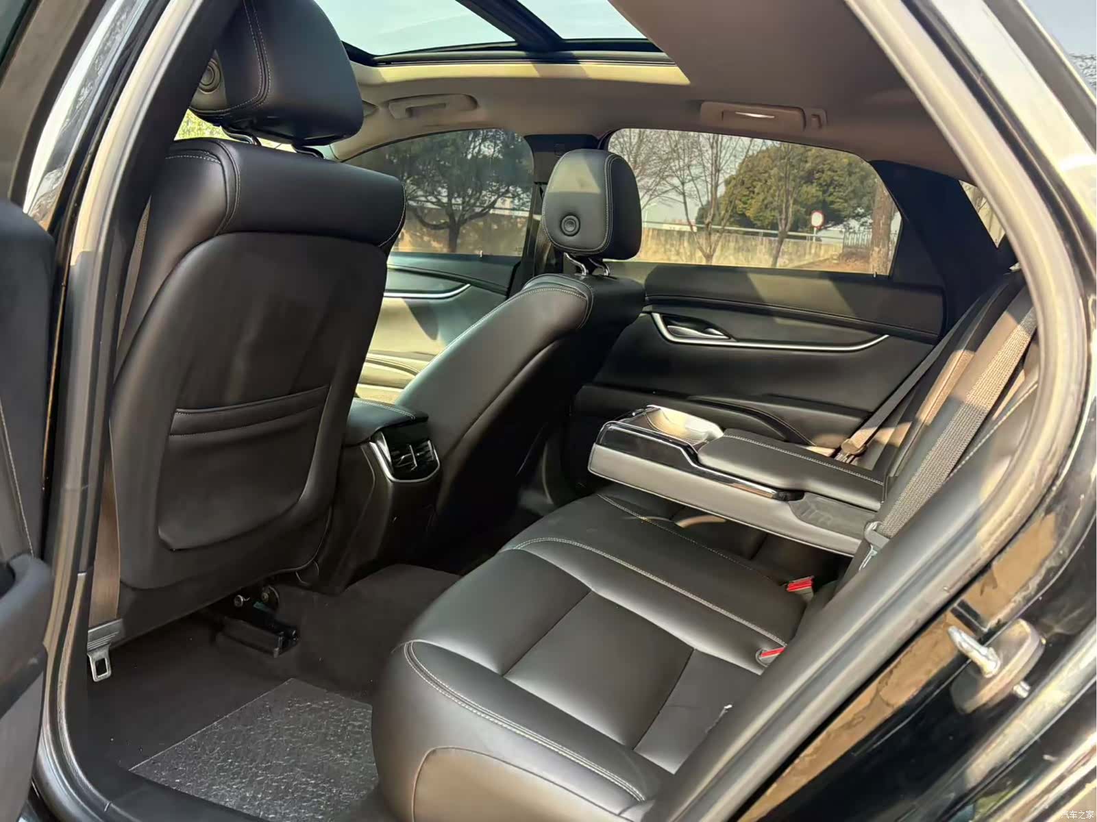 Cadillac XTS, 2018 4