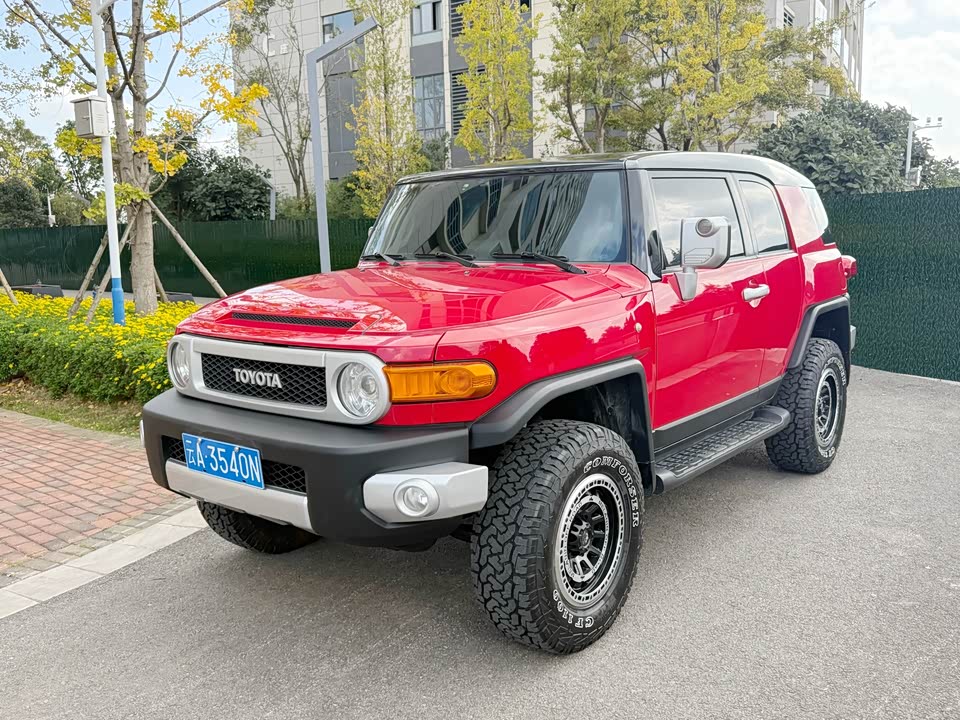 Toyota FJ Cool Luze