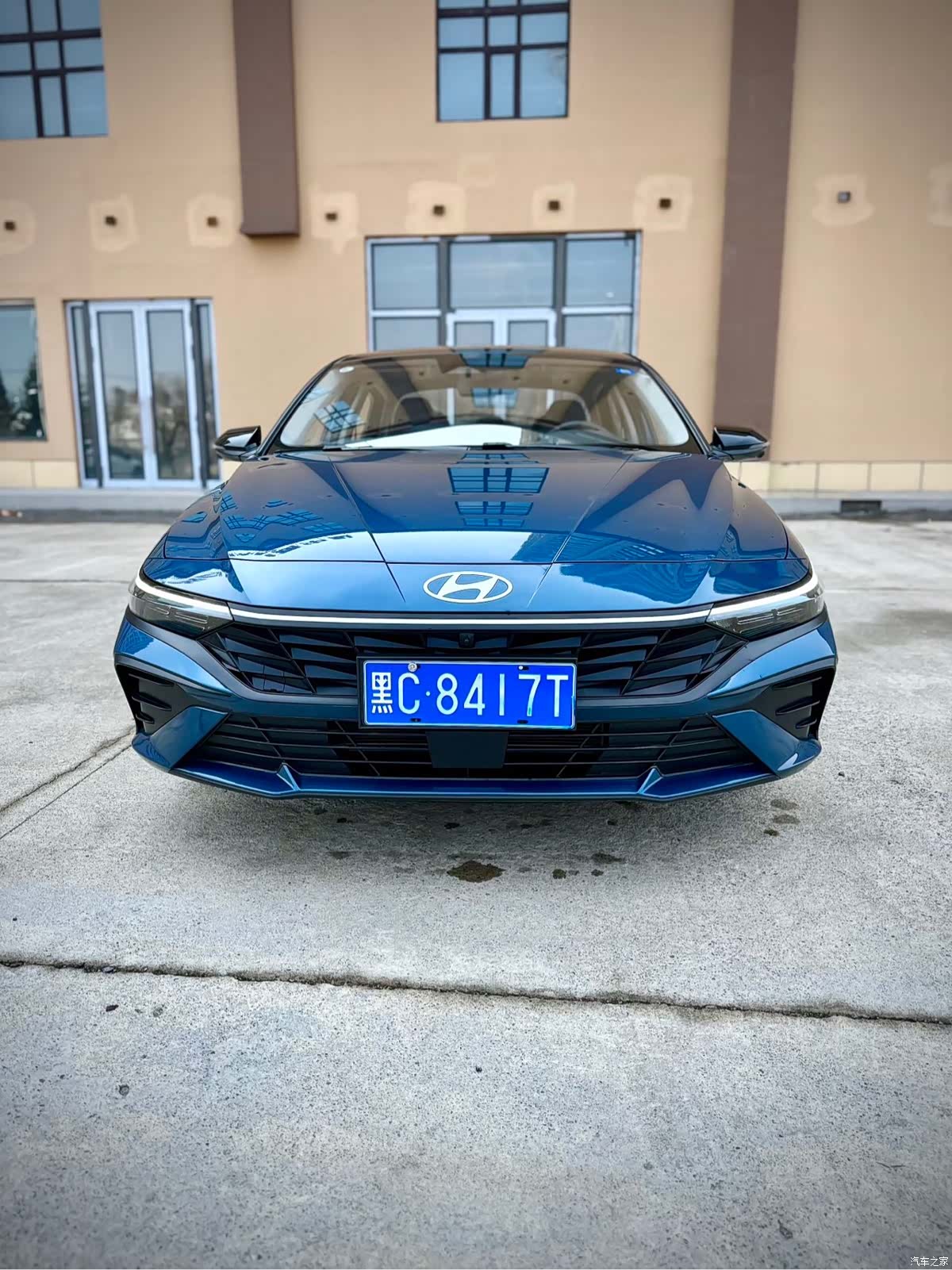 Hyundai Elantra, 2023 2
