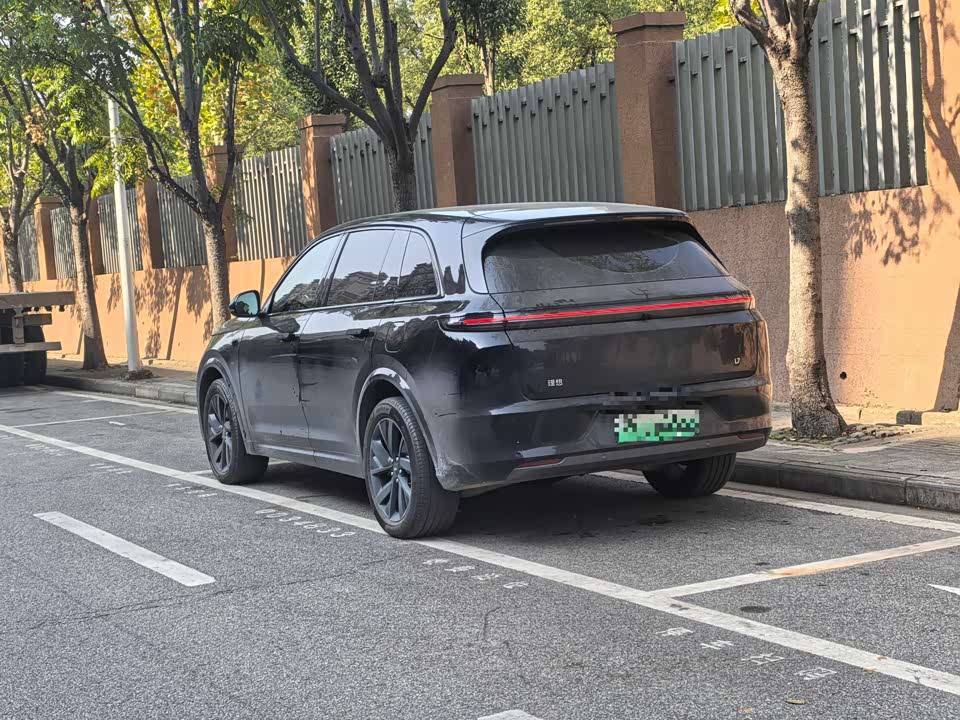 Li Auto Ideal L7