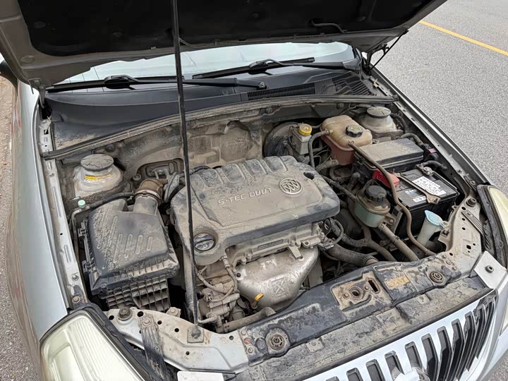 Buick Excelle 2015 1.5L МКПП zun xiang xing