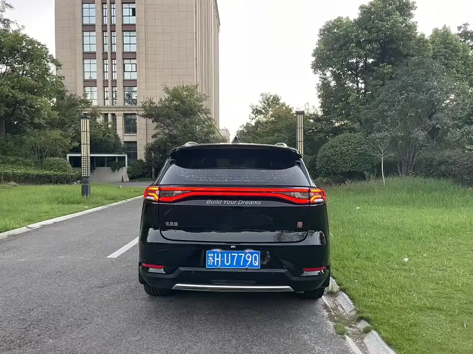 BYD Tang