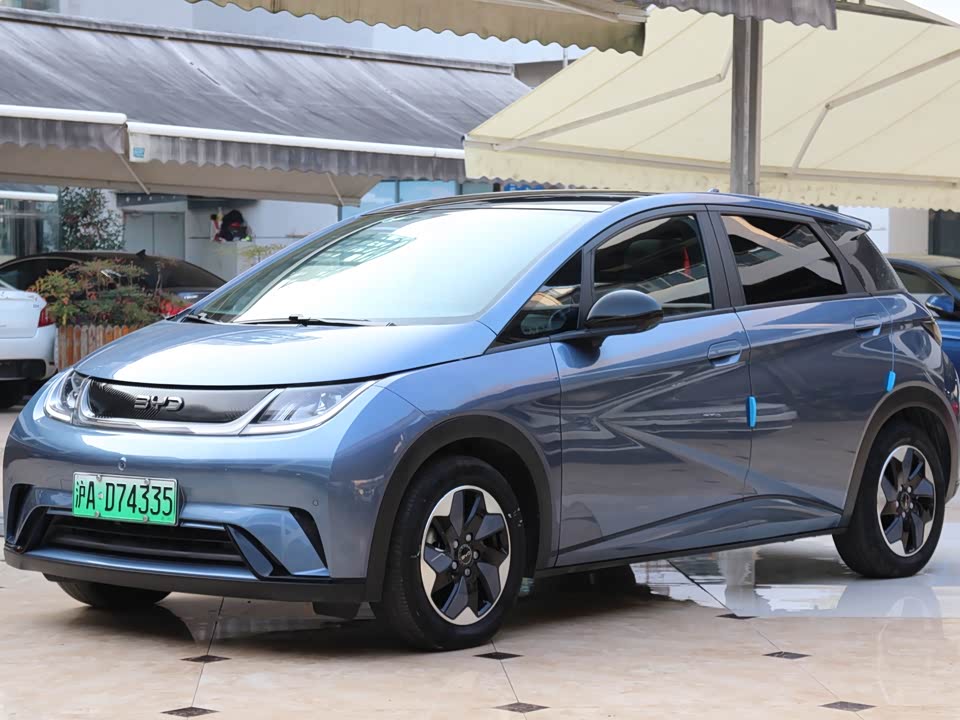 BYD dolphin