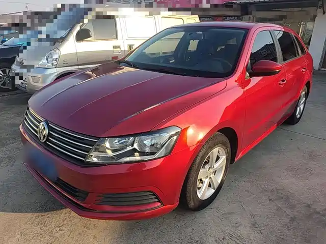 Volkswagen Tiguan 2016 — купить из Китая под заказ