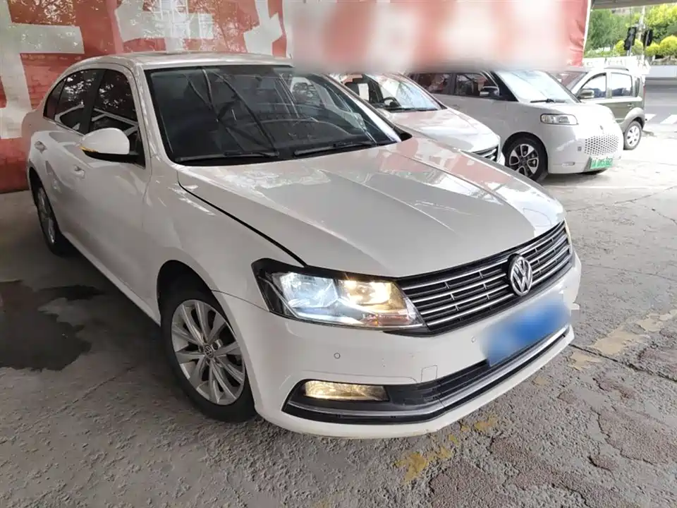 Volkswagen Lavida