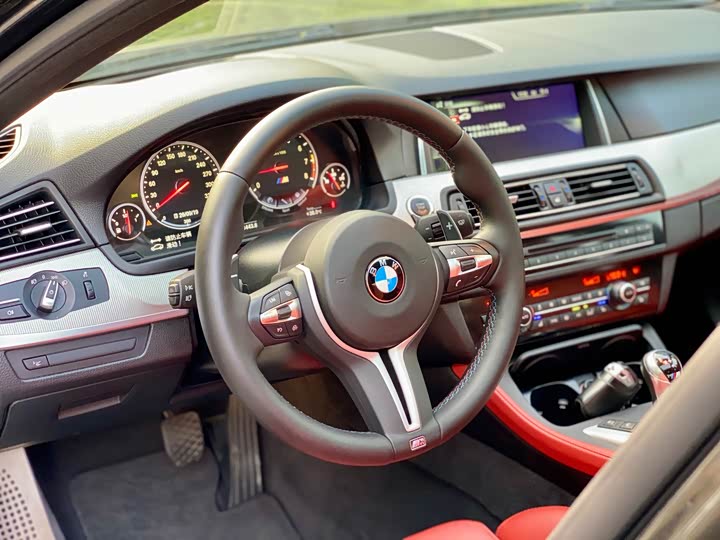 BMW M5 2014 M5 ma year xian liang ban
