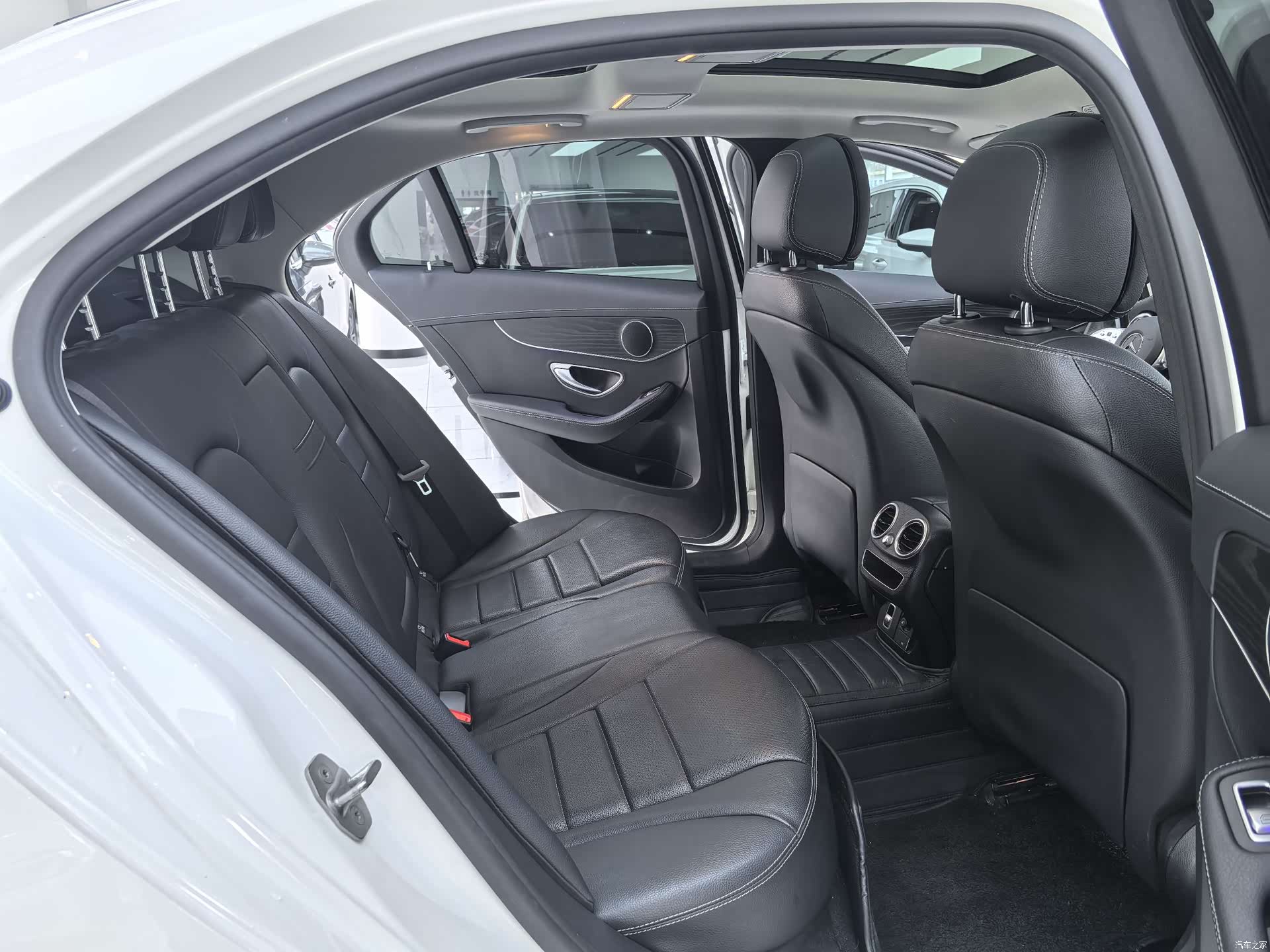 Mercedes-Benz C-Class, 2021 все фото