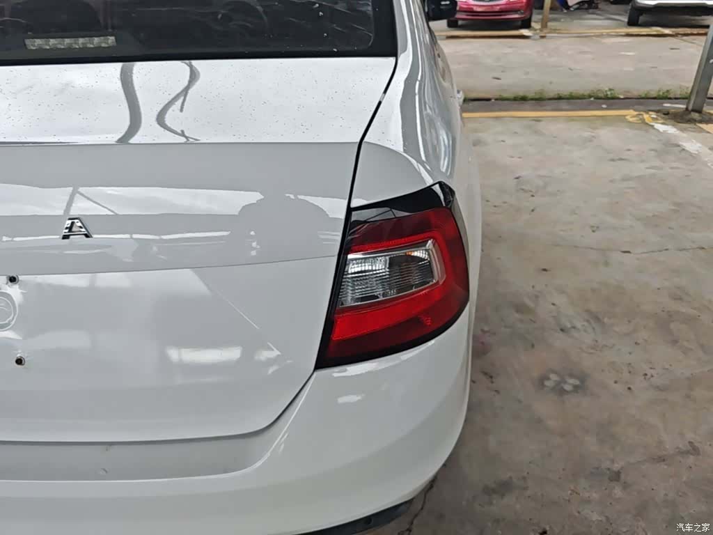 Skoda Rapid, 2019 8