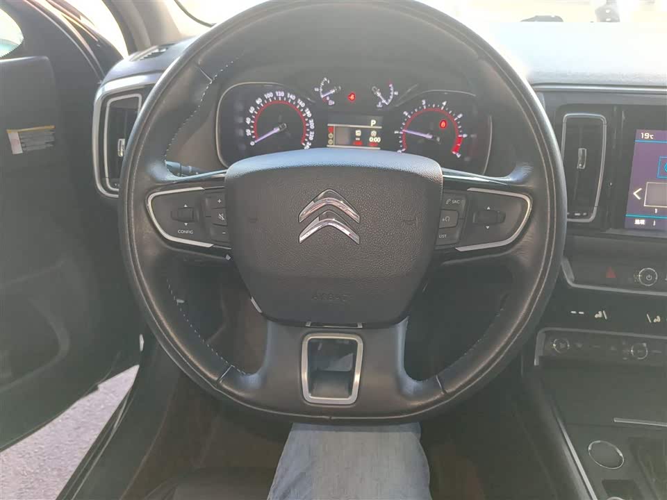 Citroen C6