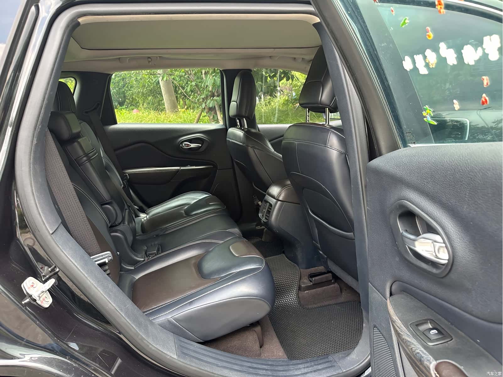 Jeep Cherokee, 2016 13