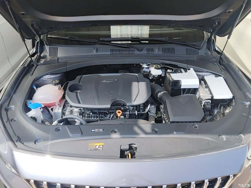 Geely Preface, 2025 20