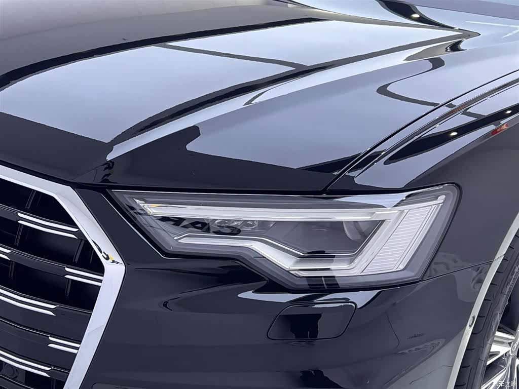 Audi A6L, 2025 12