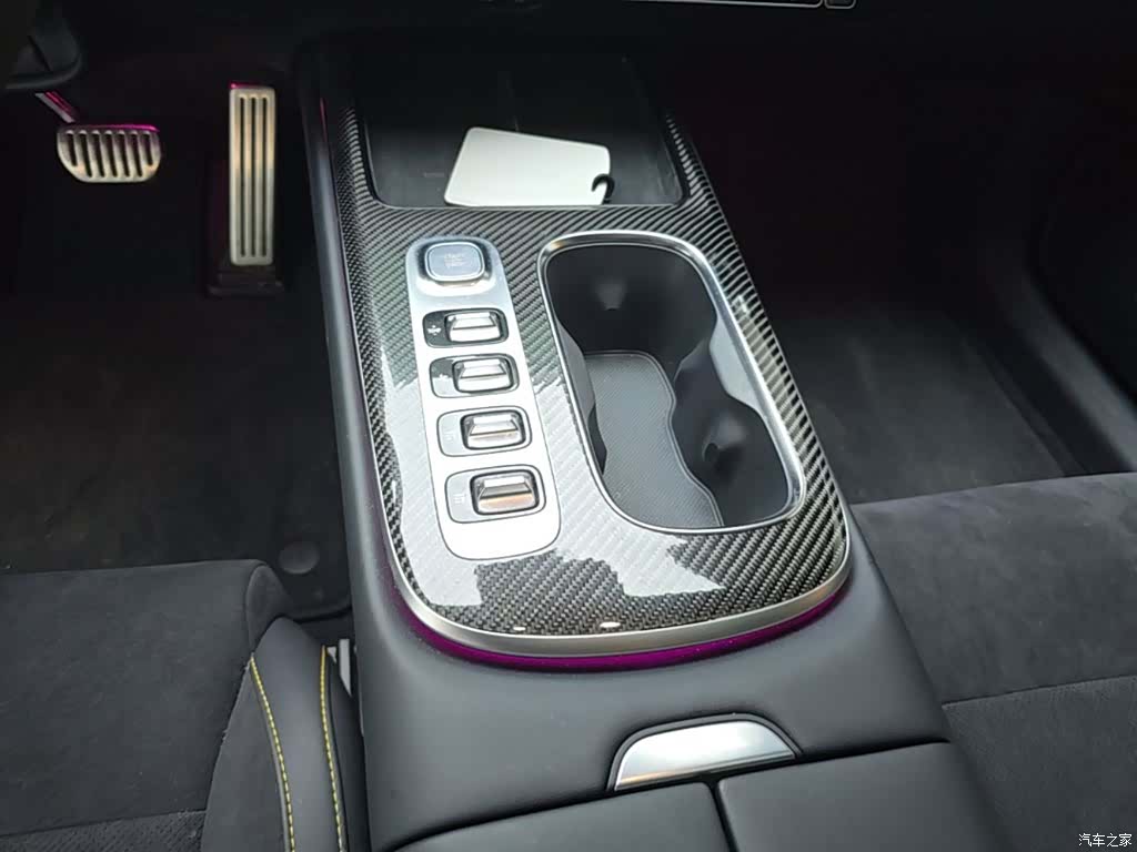 Xiaomi SU7, 2025 14