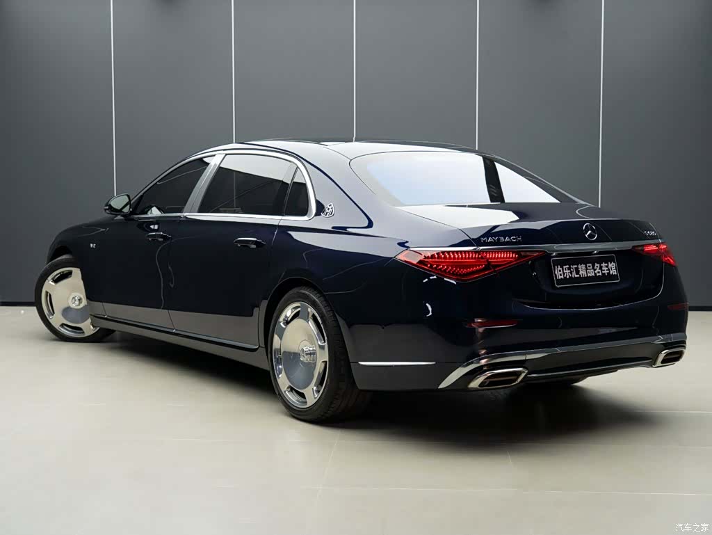 Maybach S-Class, 2023 4