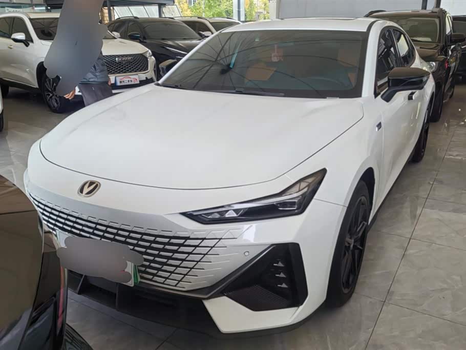 Changan UNI-V Smart iDD