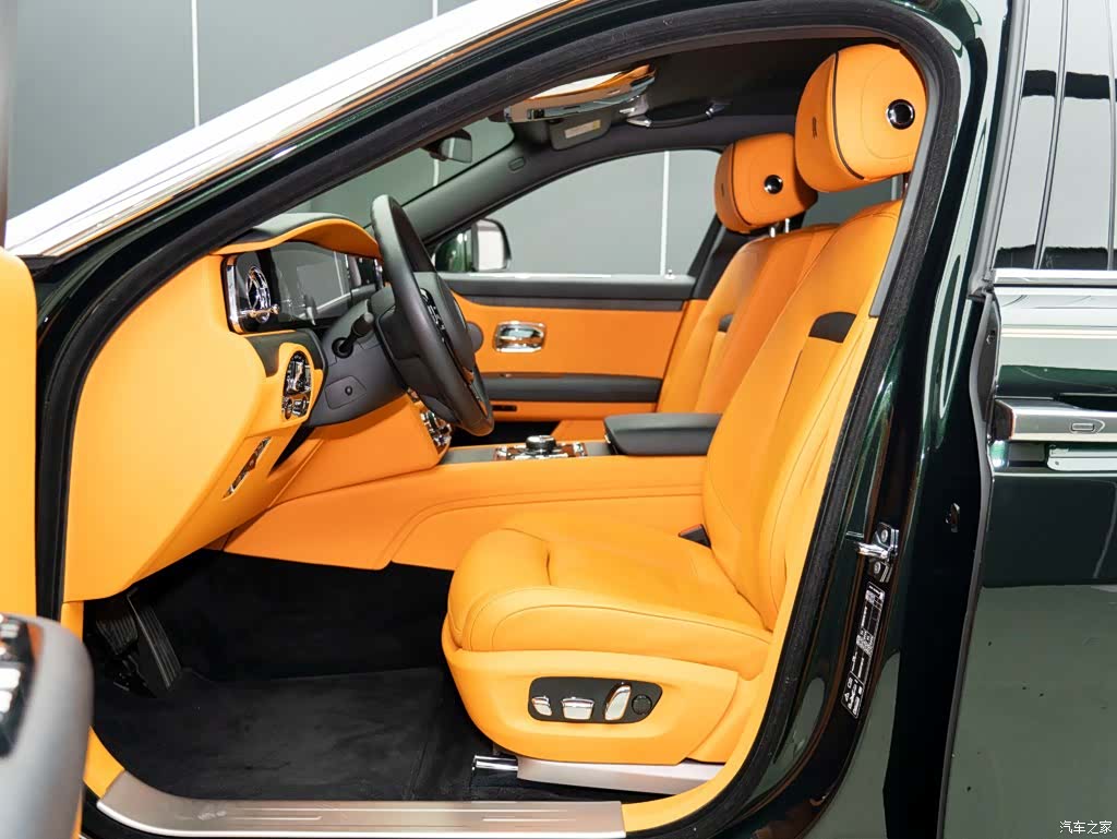 Rolls-Royce Ghost, 2022 9