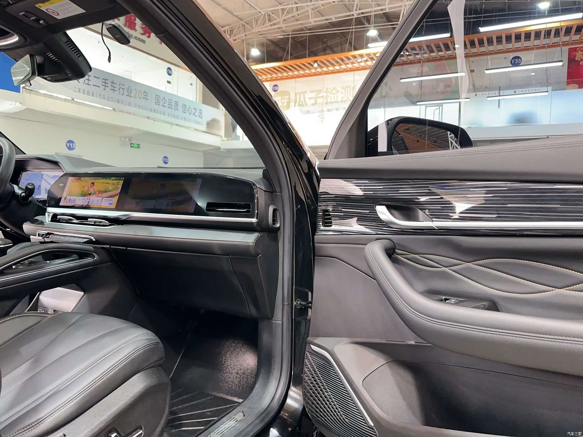 Geely Xingyue L, 2025 8