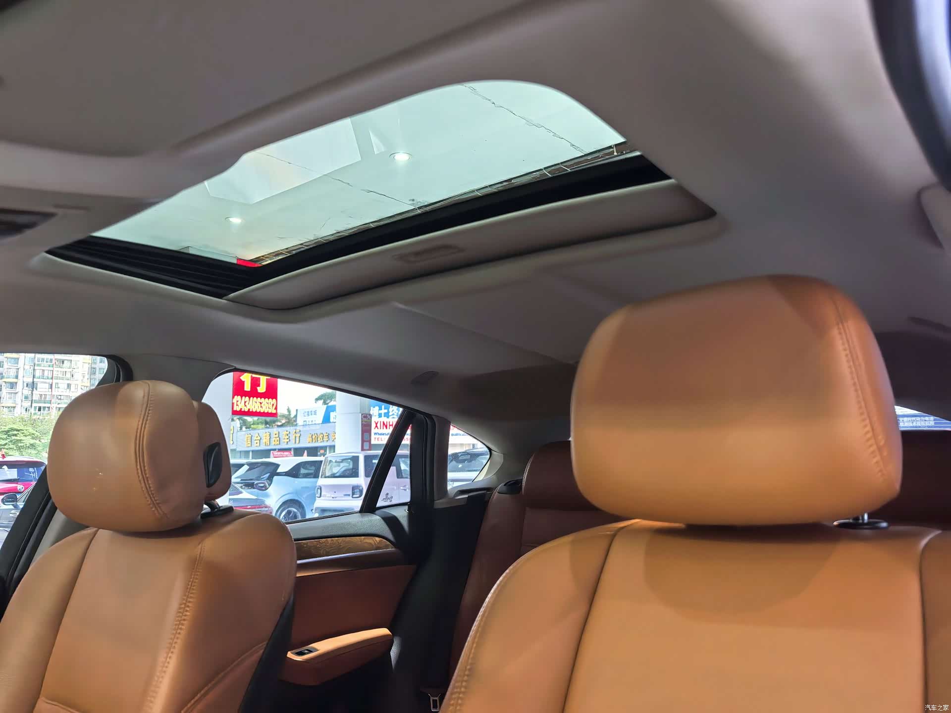 BMW X6, 2011 11