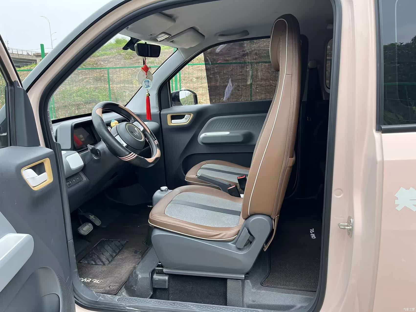 Wuling MINIEV, 2022 8