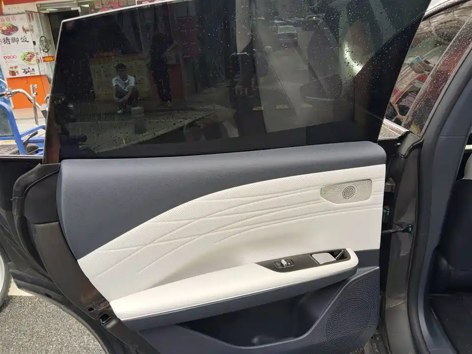 Geely Galaxy Galaxy E8