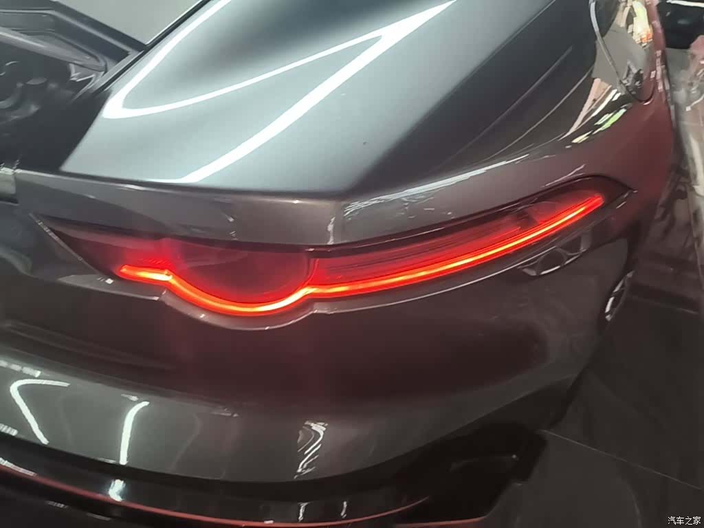Jaguar F-TYPE, 2017 8