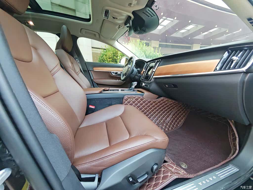 Volvo S90, 2020 4
