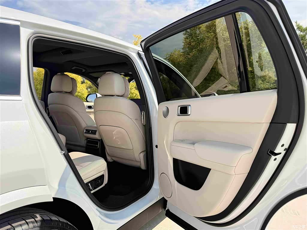 Li Auto L7, 2023 14