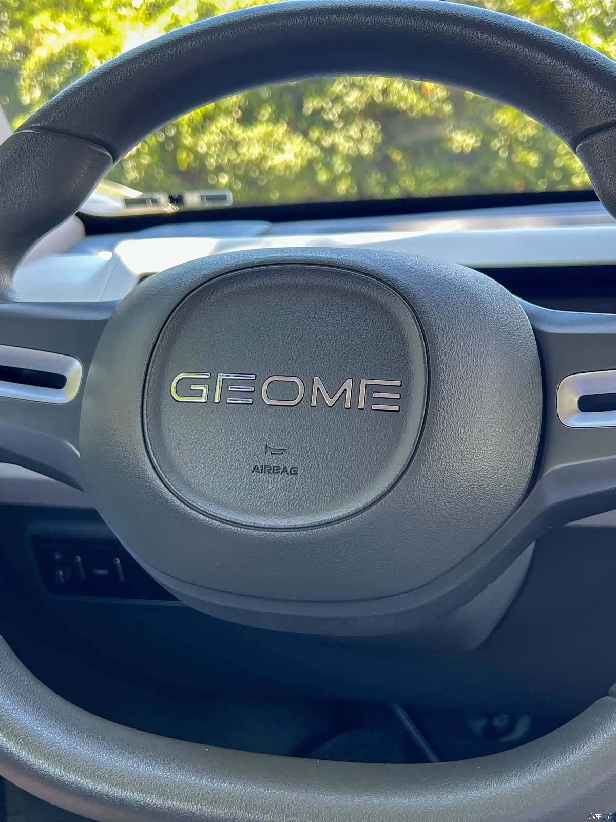 Geely Panda, 2023 10