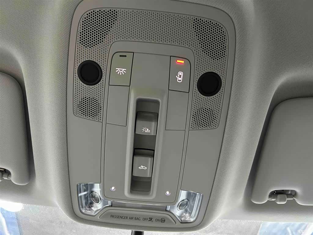 Audi Q3, 2022 8