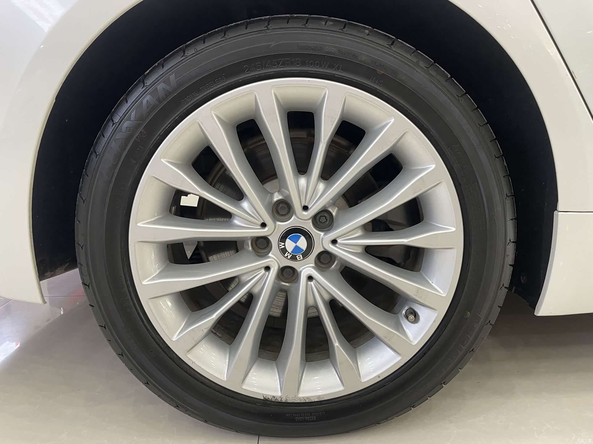 BMW 5 Series, 2018 16