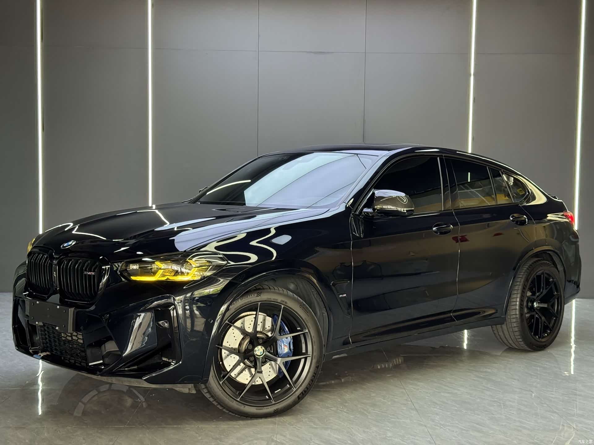 BMW X4, 2023 1