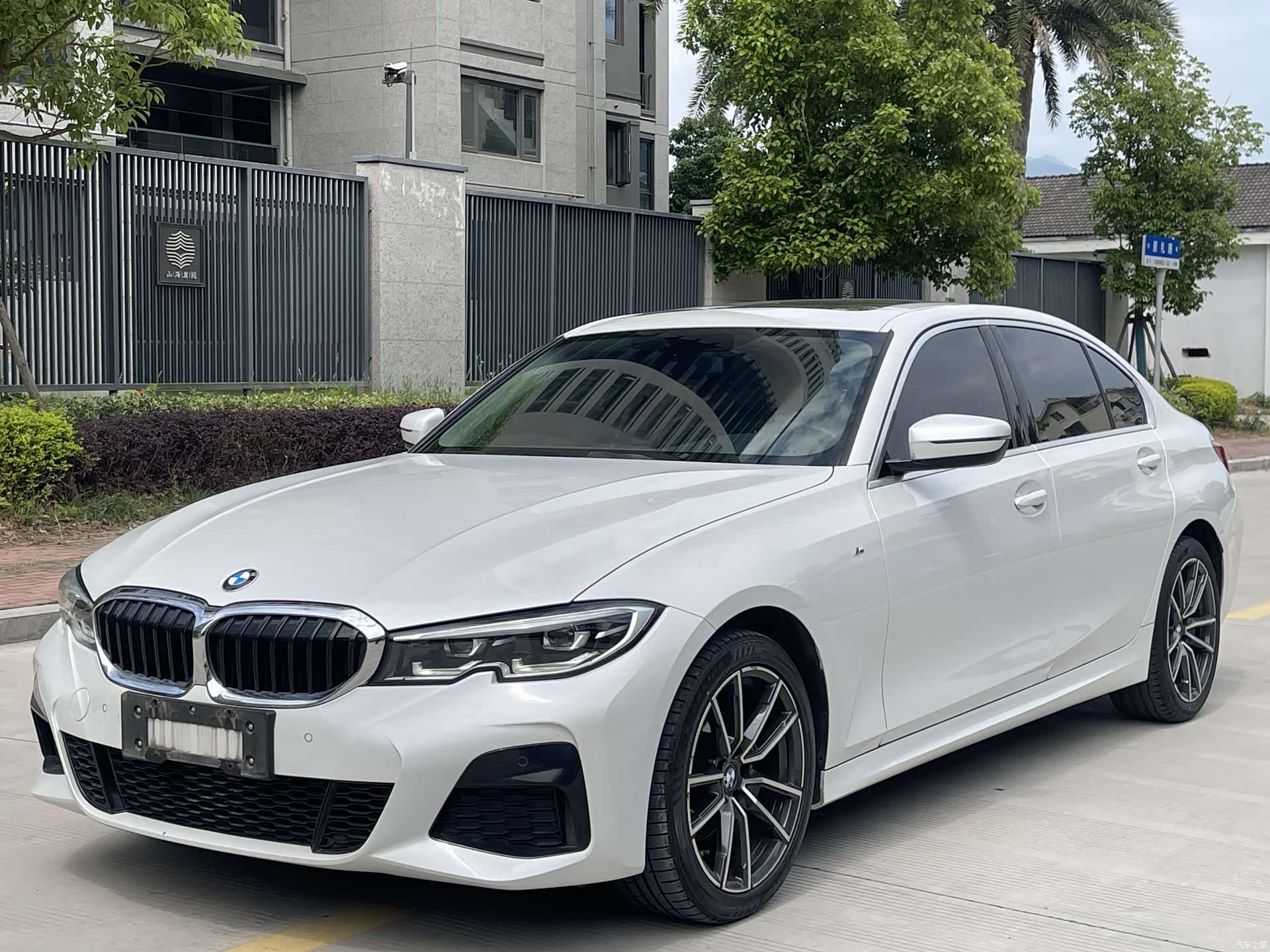 BMW 3 Series, 2022 1