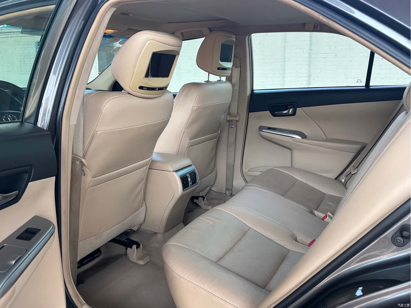 Toyota Camry, 2013 8