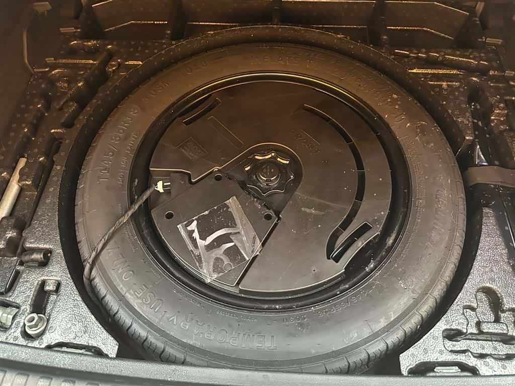 Audi Q3, 2022 11