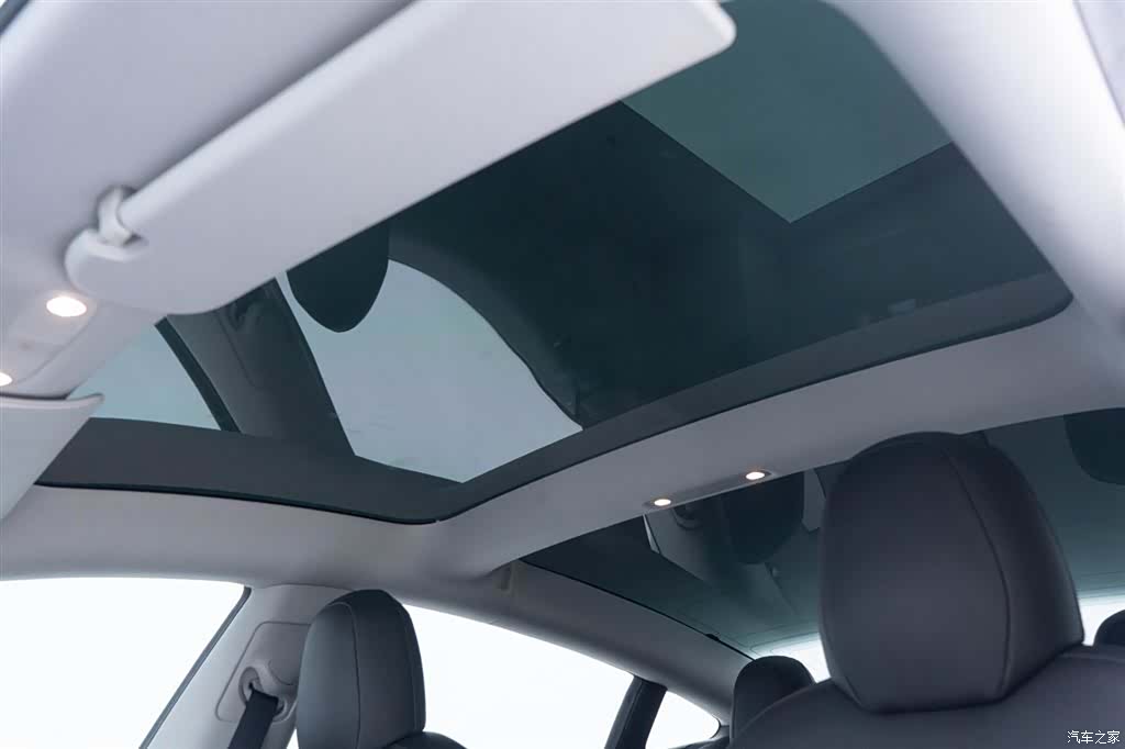 Tesla Model 3, 2020 27