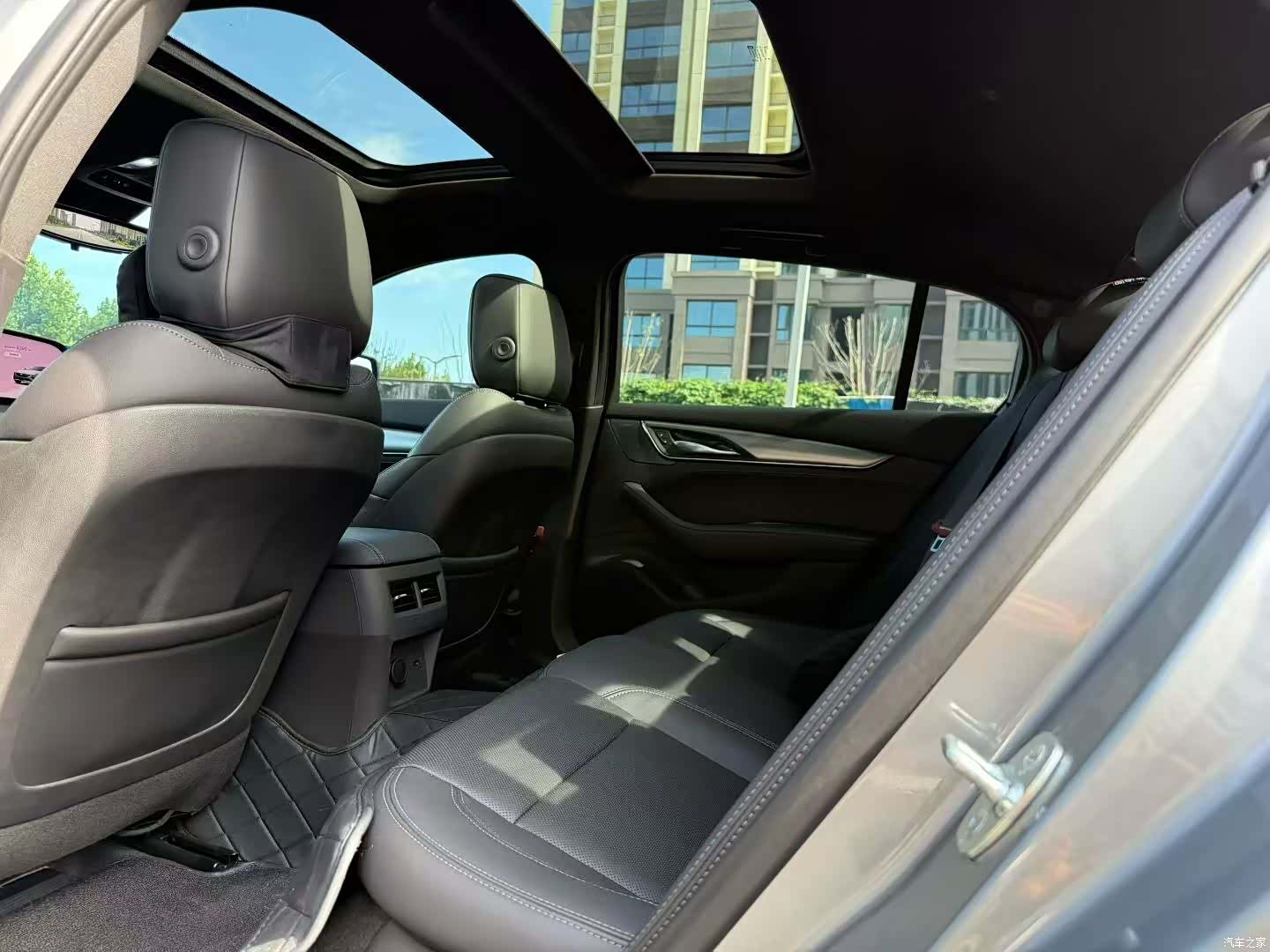 Cadillac CT5, 2025 6