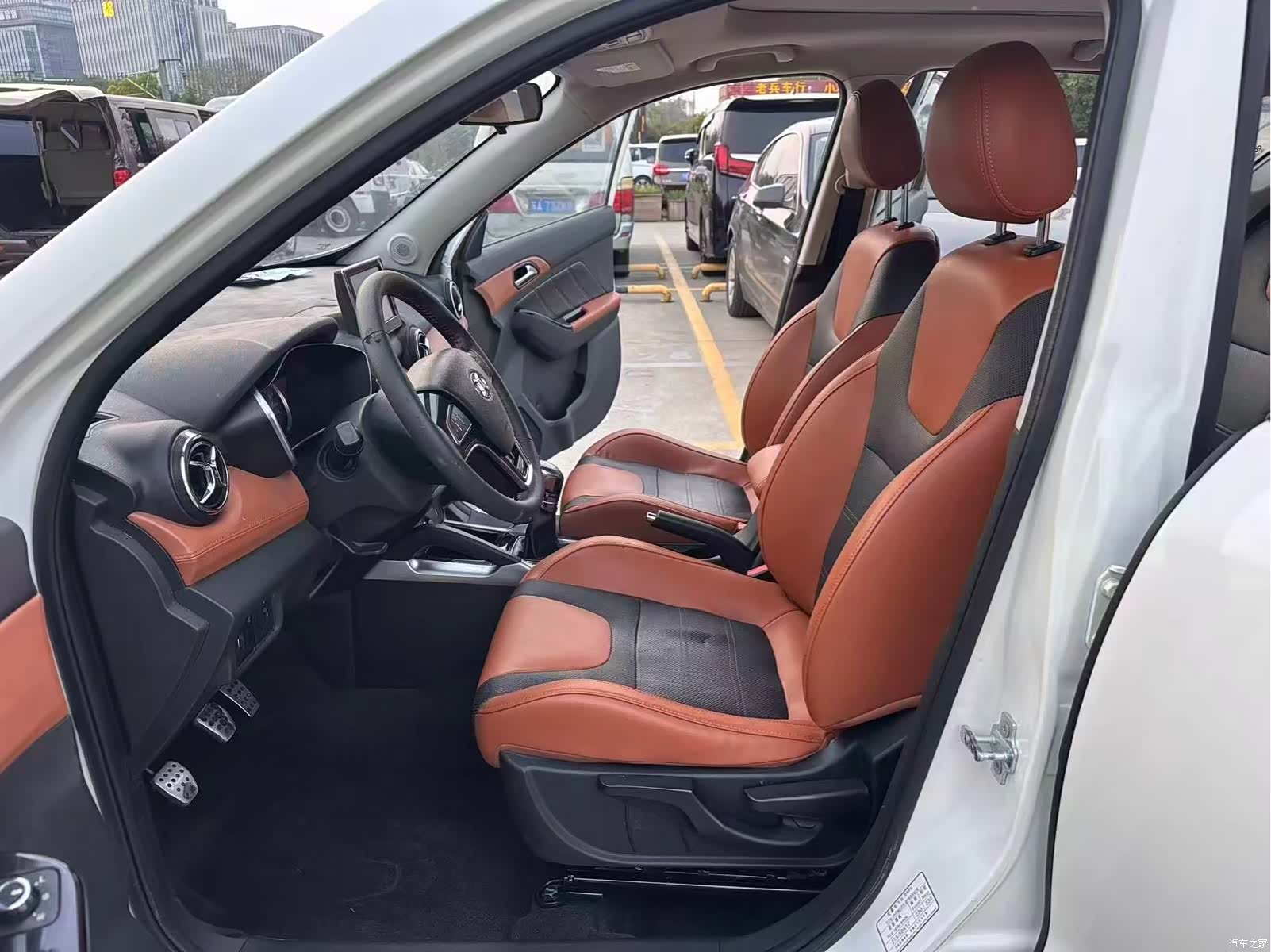 BAIC X35, 2016 4